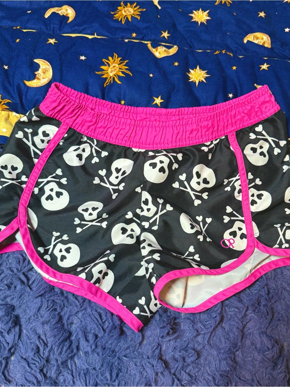 Girls Y2K OP Ocean Pacific Pink Black Skull Crossbones Swim Shorts Large 10/12